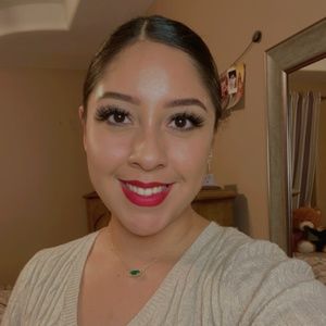 Meet your Posher, Katya